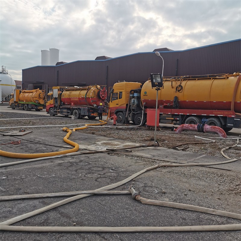 太湖污水池清理